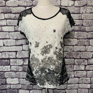 Daytrip Black & White Top Size Small